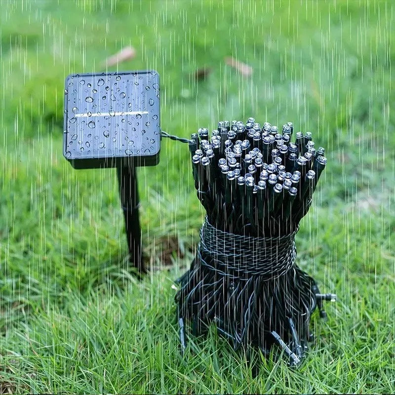 Luces Navideñas LED con Carga Solar